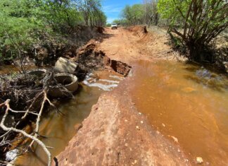 Chuvas comprometem rotas escolares no interior e provocam suspensão de aulas na rede municipal de Petrolina