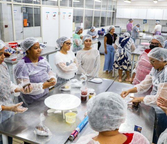 Cursos do Qualifica Mulher abrem caminhos para novas oportunidades em Petrolina