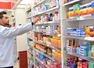 Sancionada lei que permite drogarias nos supermercados