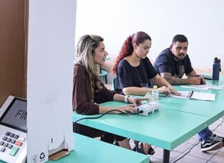 Justiça Eleitoral inicia convocação de mesárias e mesários nesta terça (07)